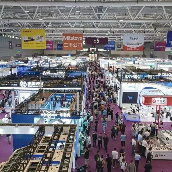 Ekspo Optik Barat: Pameran Penting untuk Industri Optik
